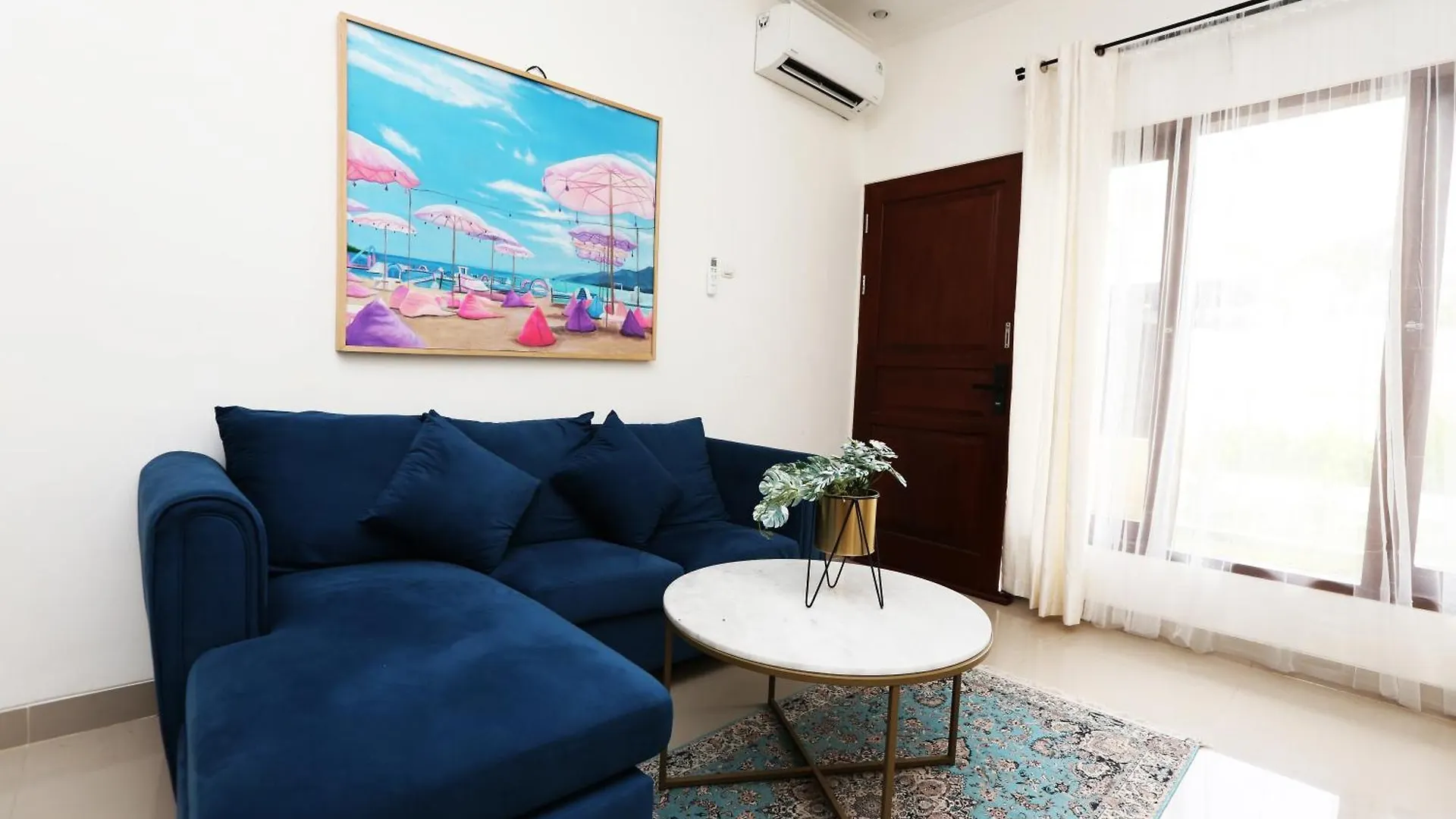 Queen Seminyak Villa By Walidwipa Paradise Hospitality Ινδονησία
